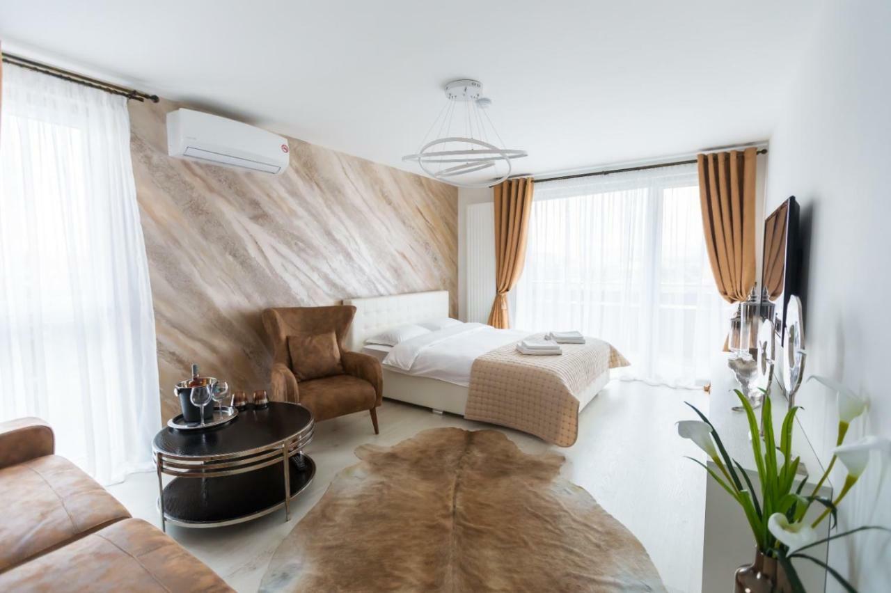 Apartment Alonisos Lux Braşov Dış mekan fotoğraf