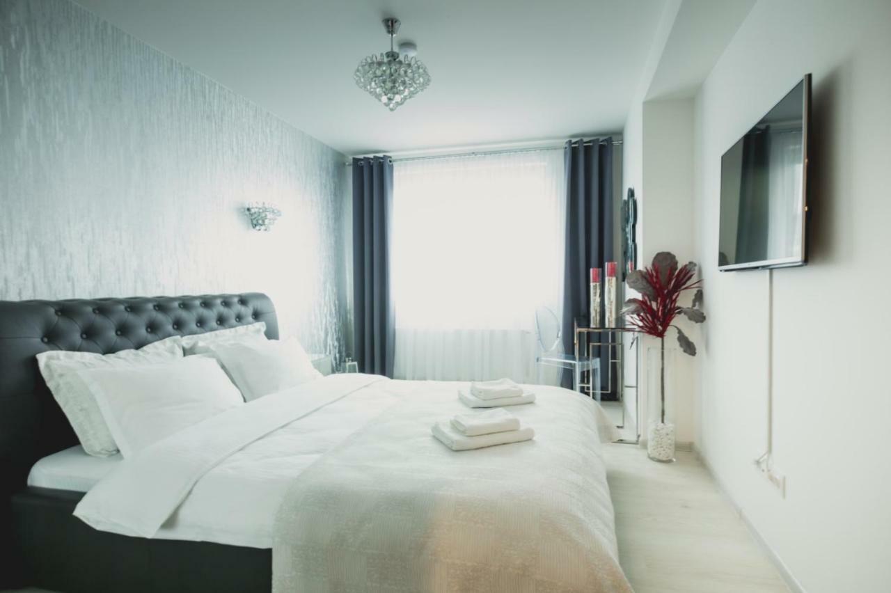 Apartment Alonisos Lux Braşov Dış mekan fotoğraf